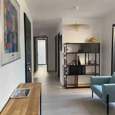Villa Louna Lecci
